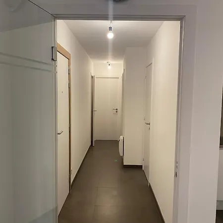 On Seawall With Stunning Views *