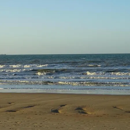 Lägenhet On Seawall With Stunning Views