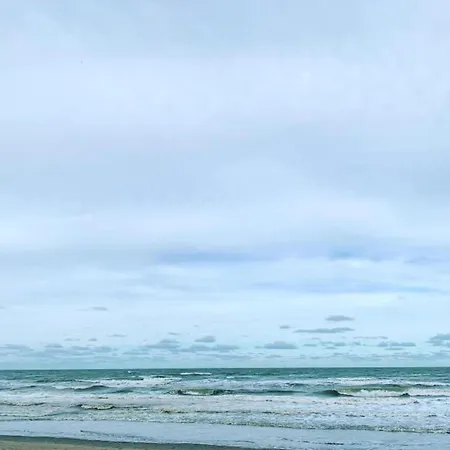 On Seawall With Stunning Views Apartment Nieuwpoort