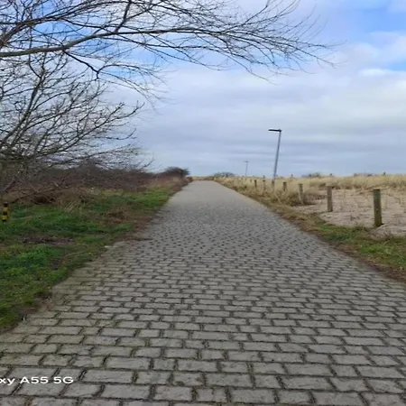 Lägenhet On Seawall With Stunning Views