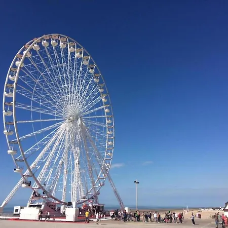 Lägenhet On Seawall With Stunning Views Nieuwpoort